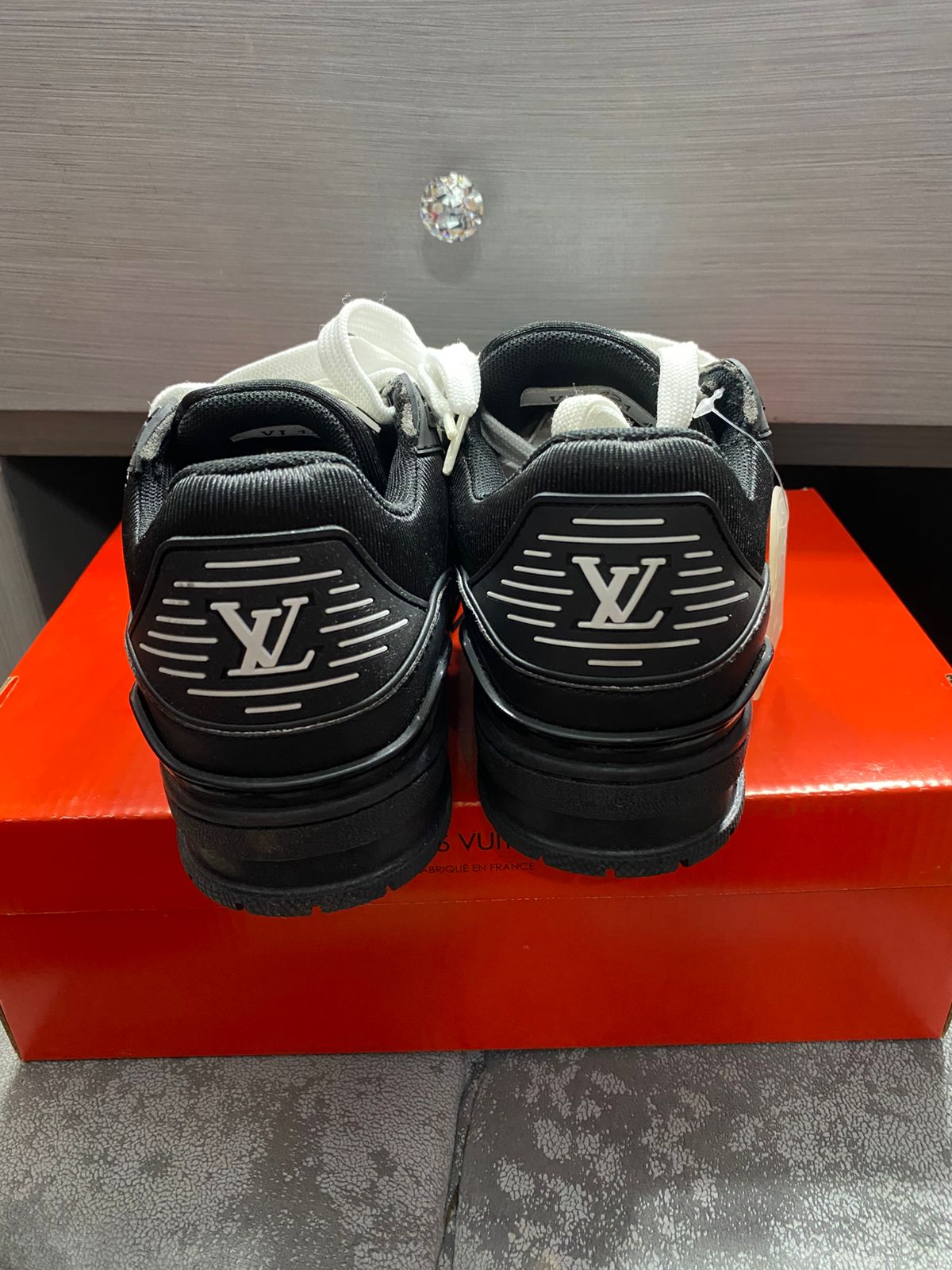 Louis Vuitton Trainer Total Black