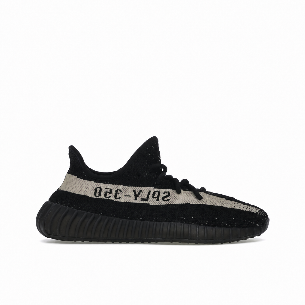 Yeezy 350 v2 Oreo