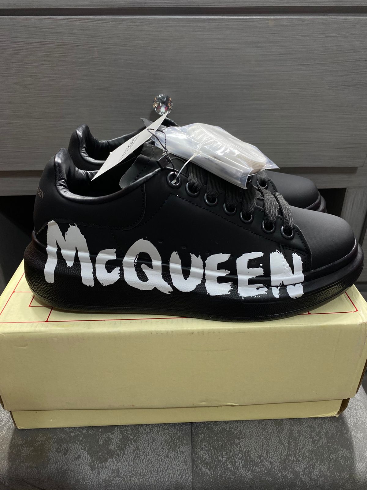 Alexander McQueen Grafitti